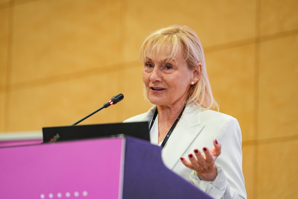 Plače v javnem sektorju